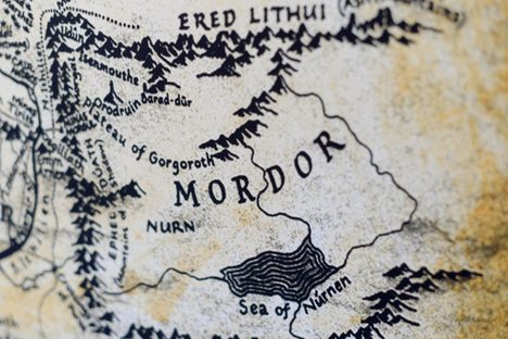 An Iranian Tolkienologist sees swaths of Pakistan and India in J.R.R. Tolkien's specific descriptions of mountains and rivers.