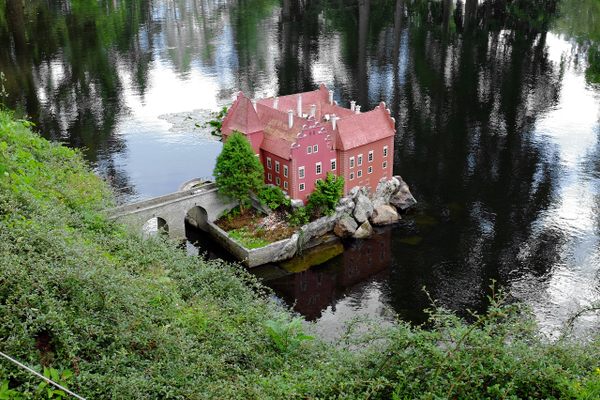Červená Lhota chateau