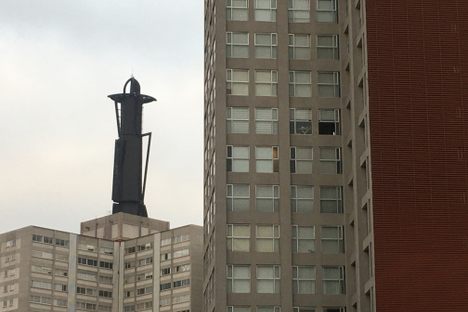 'La Mujer Chimenea' ('The Chimney Woman')