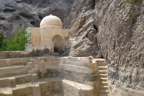 The cisterns of Tawila. 