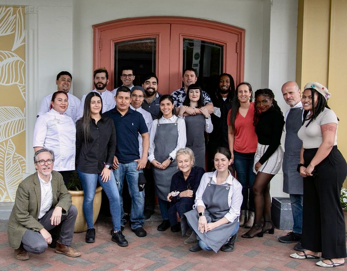 The Alma Cocina staff.
