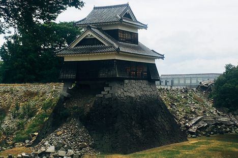 One of the collapsed turrets (Aug 2017).