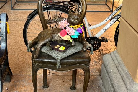 Statua di Re Gino