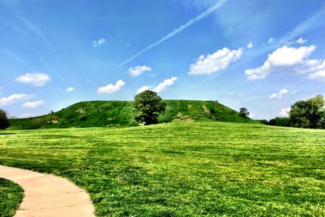 One of Cahokia's mounds, in all its glory.