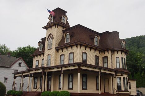 The Haverstraw house that inspired a painting and a film.