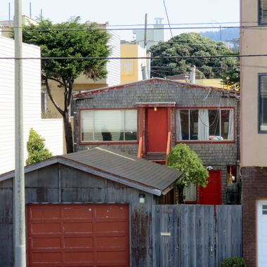 The last known Carville house.