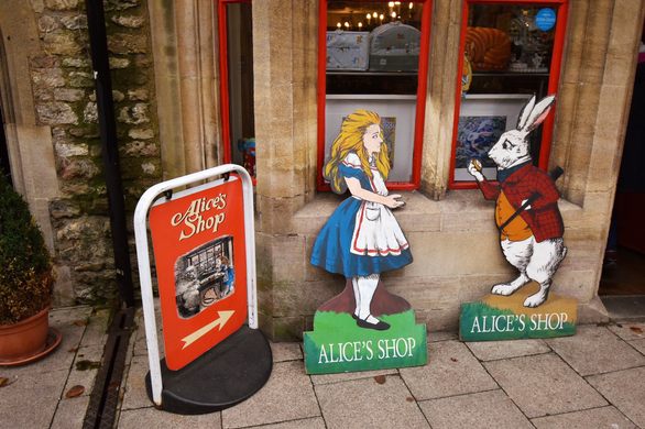Alice's Shop  The Original Alice in Wonderland Shop