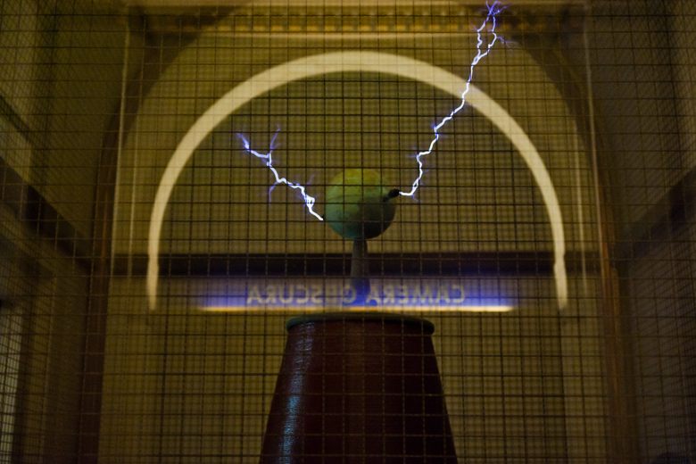 Griffith Observatory's Tesla Coil – Los Angeles, California - Atlas Obscura