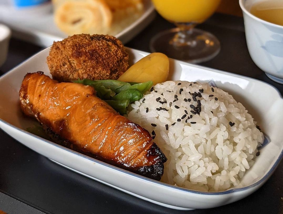 Sennhauser plated this Japanese breakfast on his set of vintage Japan Airlines dishware.