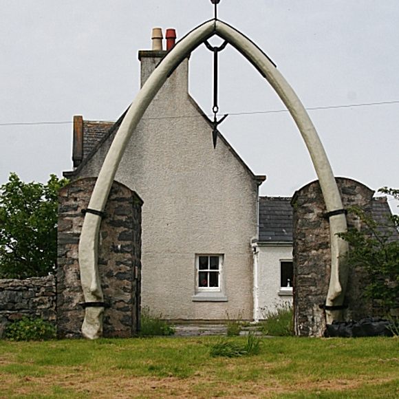 Whale Bone Arch – Outer Hebrides, Scotland - Atlas Obscura