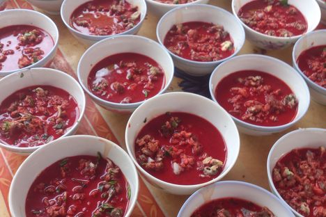 Bowls of tiết canh laid out ahead of a feast.