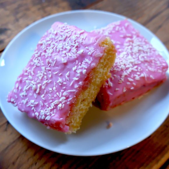 Peng's Kitchen: Old School Buttercream Cake Slices | School cake, Savoury  cake, Sponge cake recipes