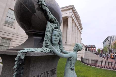 Daguerre Monument