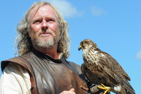 Patrice Potier: father, falconer, showman par excellence. 