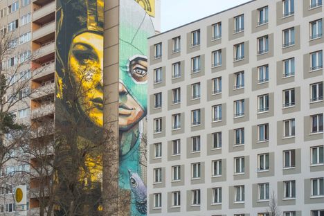 Mural by Queenkong and Tankpetrol.