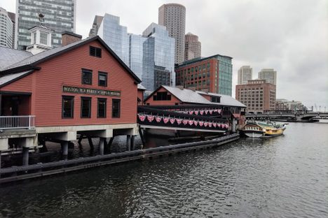 Boston Tea Party Ships & Museum