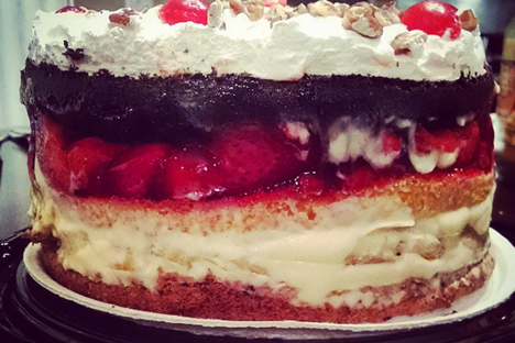 Have your cake and eat it, too. 