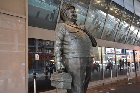 Ralph Kramden Statue