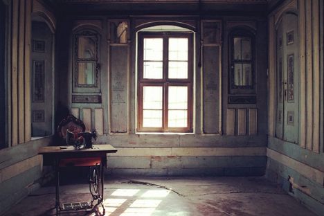 The guest room.