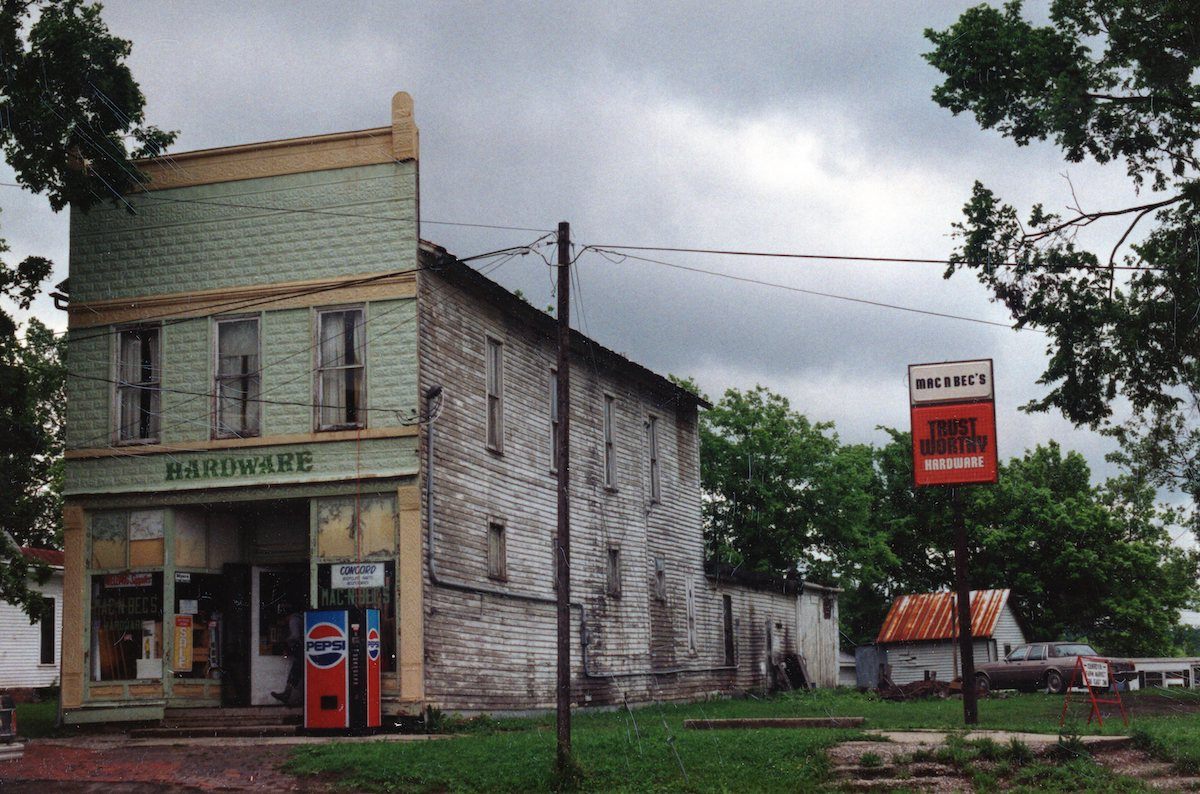 Albany, Ohio, May 1990.