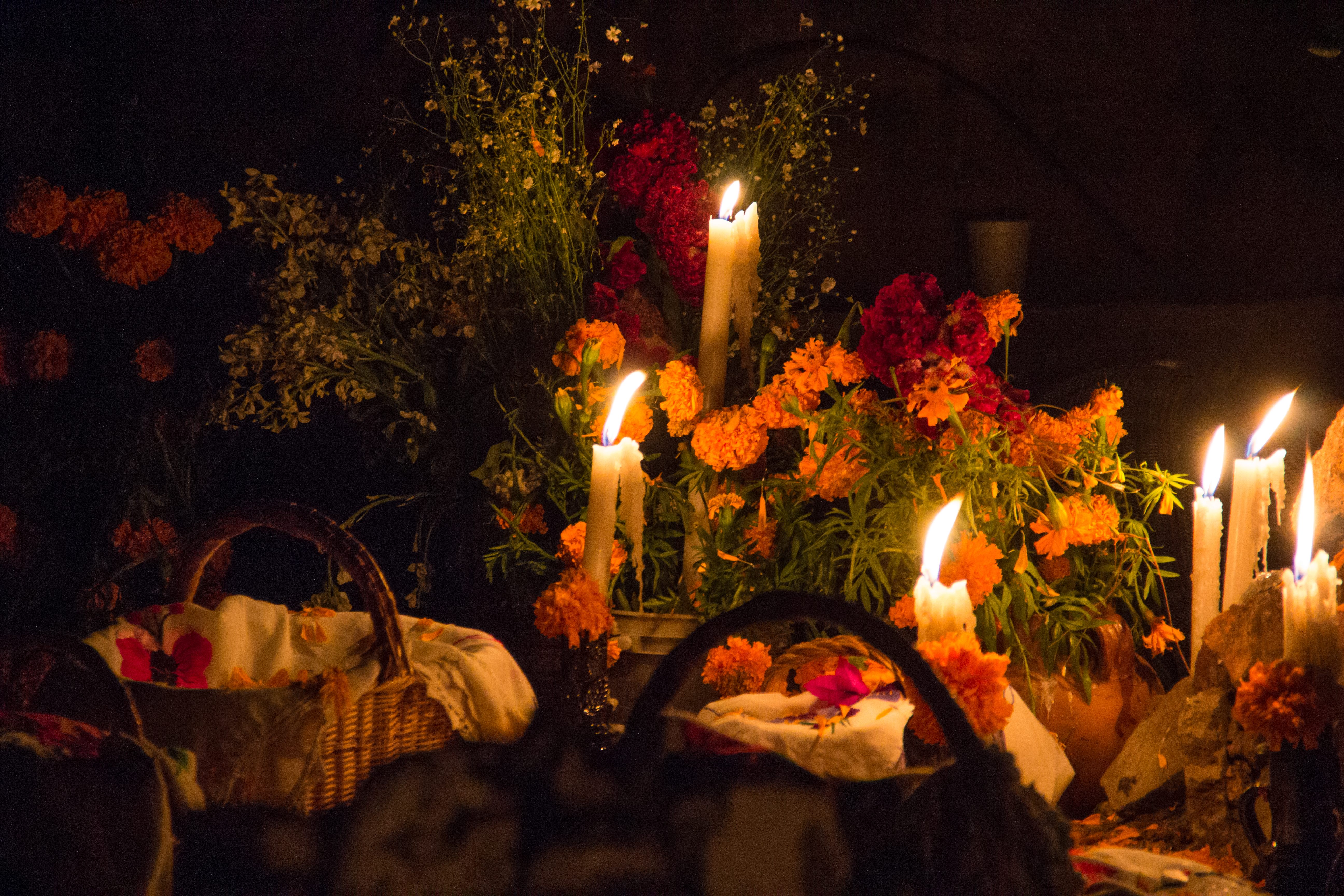 A traditional Día de los Muertos altar with ofrendas.