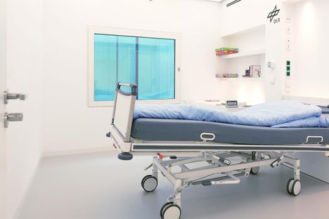 A bed fit for a German-speaking woman between the ages of 24 and 55.