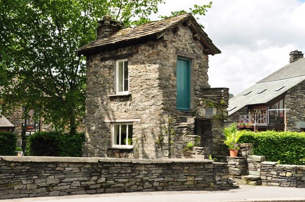 リリパットレーン15☆Bridge House(Anbleside) リリパットレーン15☆Bridge House(Anbleside) The Bridge House in