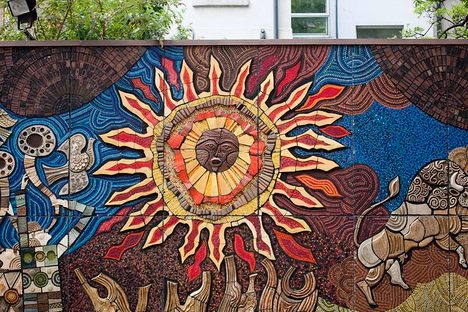 Closeup of the mural.