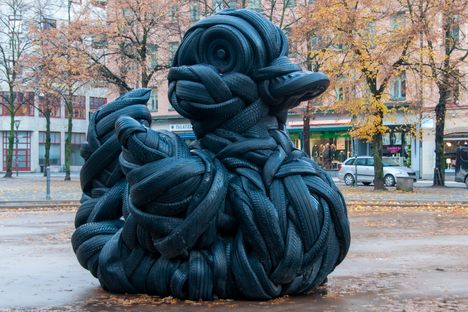 Rubber Tyre Duck