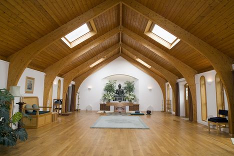 Dhamma Hall at Aruna Ratanagiri Monastery.