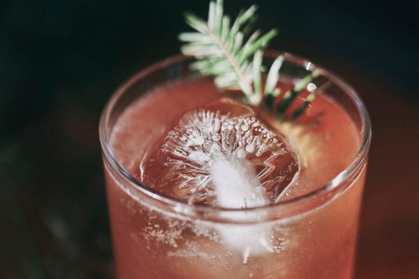 ‘Tis the season for very festive cocktails.