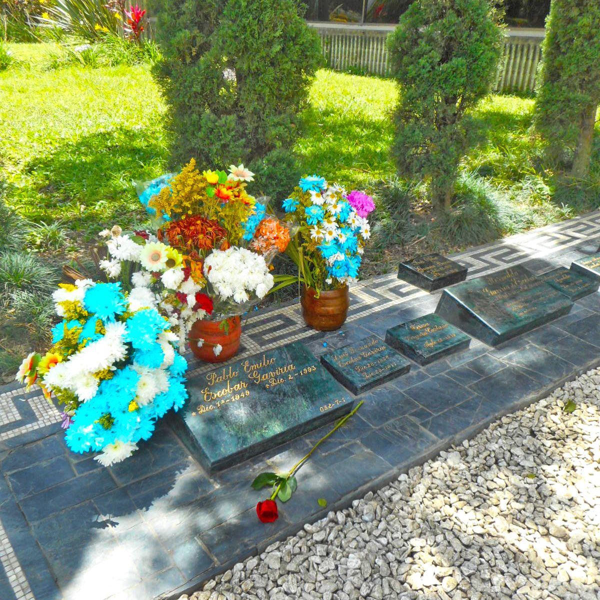 Pablo Escobar's Grave Itagüi, Colombia Atlas Obscura