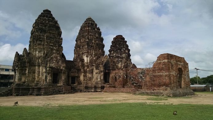 Phra Prang Sam Yot Temple Ruins of Thailand: A Fascinating Journey into the Past