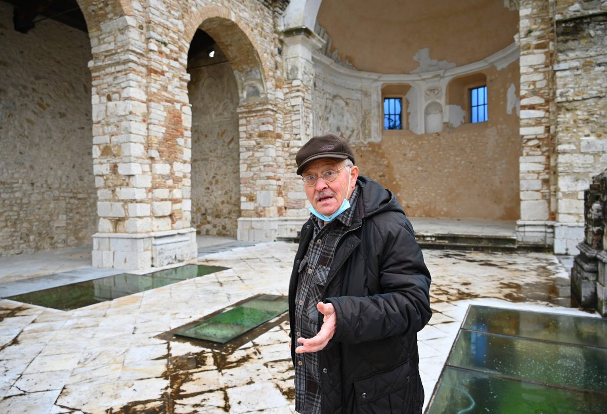 Luigi Lariccia, 70, seen here in the restored ruins of the Santa Maria dell’Assunta Cathedral, conducted several studies on the origins of the Roman town. 
