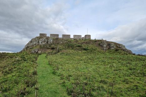 Heading up the hill to the castle