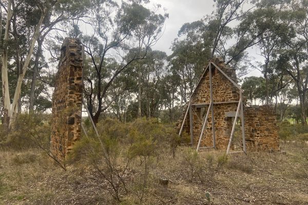 Gowar School Ruins