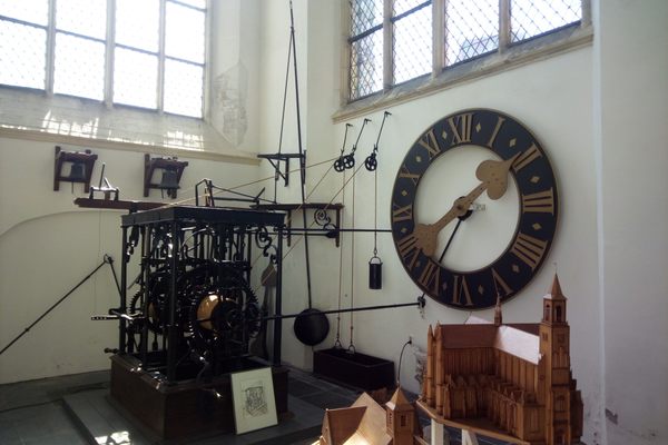 Hooglandse Kerk clock