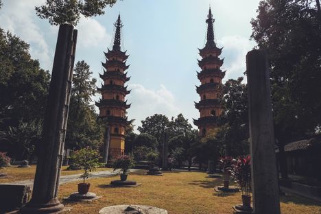 Shuangta, Twin Pagodas seen from the relic site