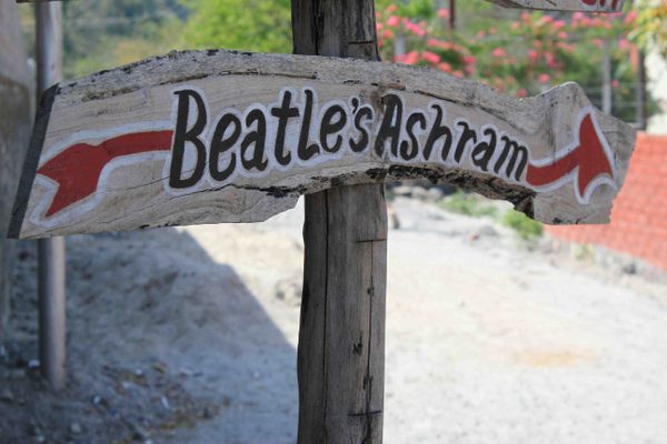 A locally made sign points the way to the complex.