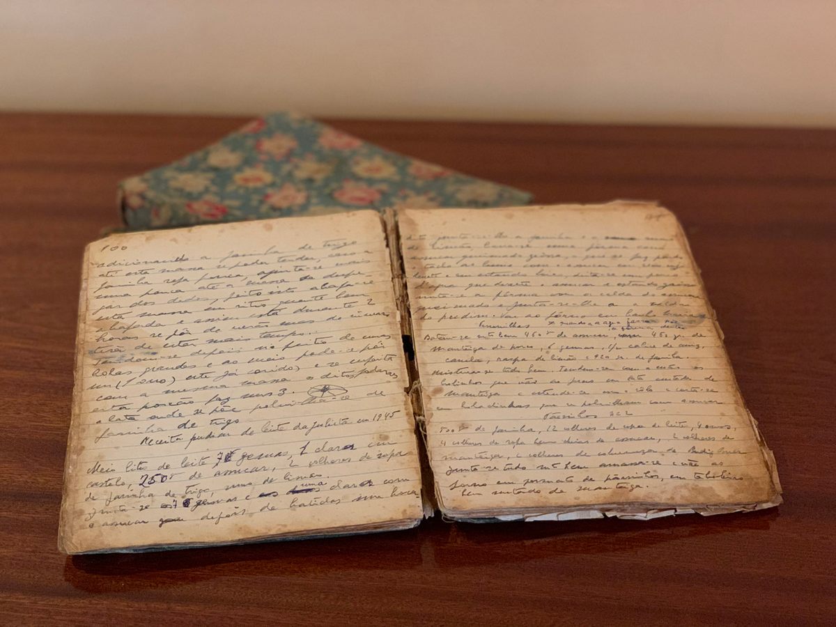 The family recipe book that inspired Alves's passion for recovering forgotten convent sweets.
