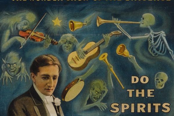残忍1915从集合周杰伦的海报广告与魔术师霍华德·瑟斯顿的降神会。