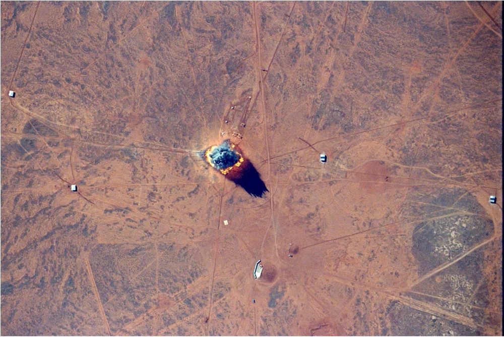 A test being carried out in Woomera, 2002.