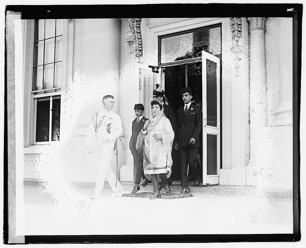 Weyman (left), with Princess Fatima of Afghanistan, had a clear flair for uniforms.