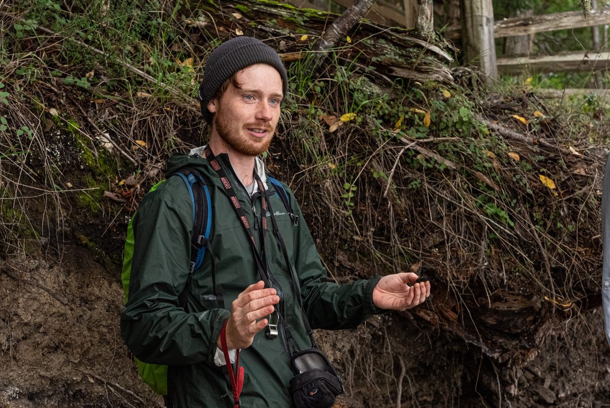 Dan Tucker, a BioGaliano participant, has particular interest in mosses and other nonvascular plants.