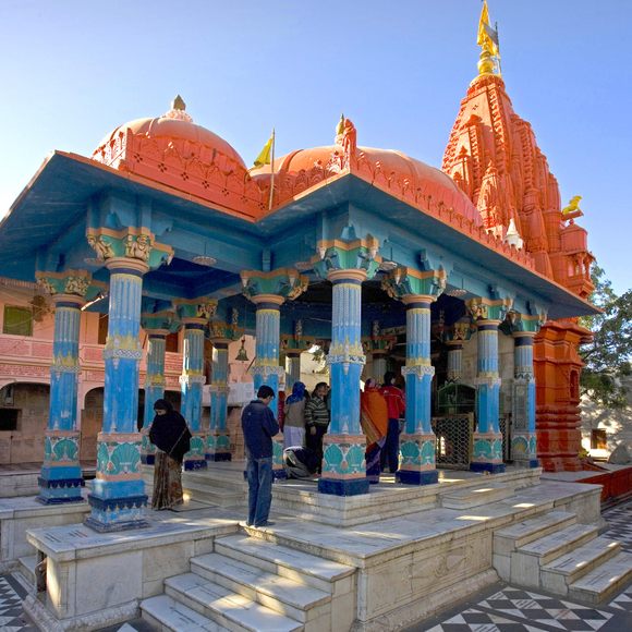 Pushkar Brahma Temple – Pushkar, India - Atlas Obscura