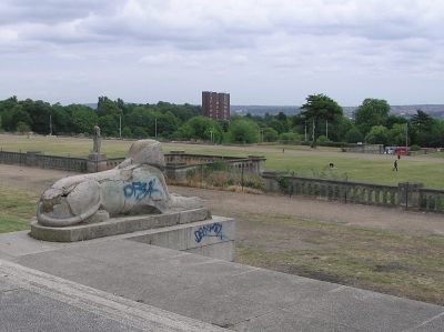 Ruins of the Crystal Palace – London, England - Atlas Obscura