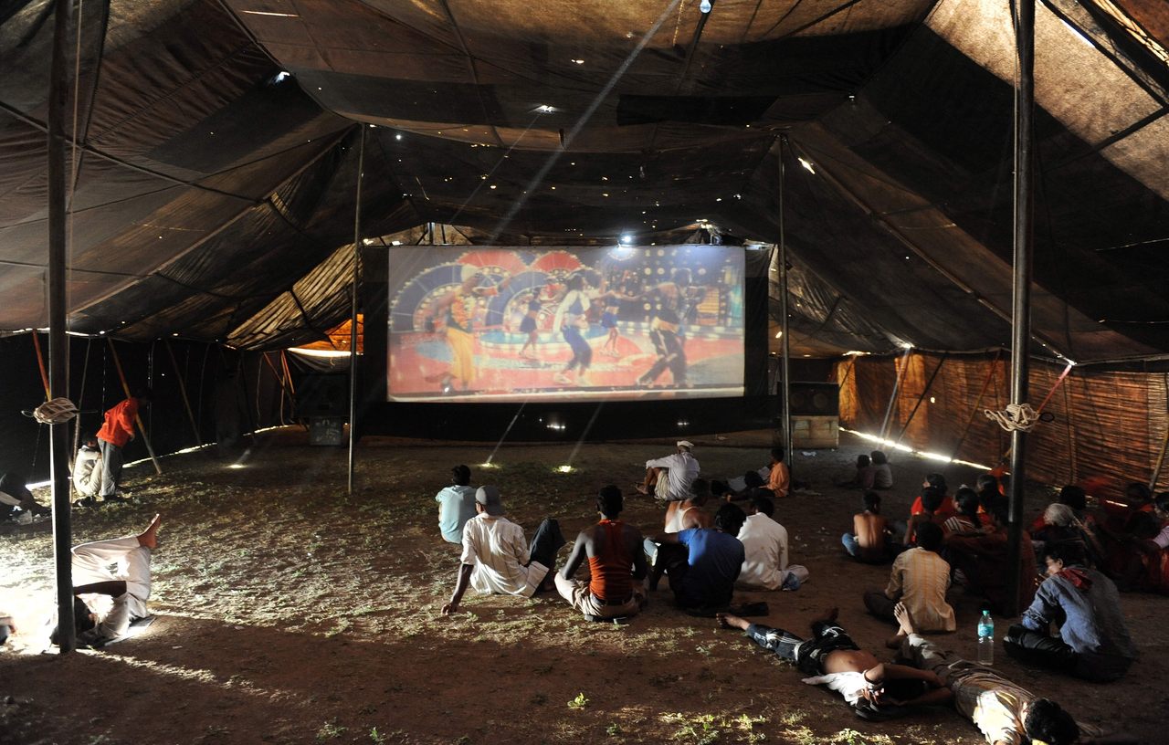 Prabhat Touring Talkies brings a film to a Maharashtra town two hours' drive from the nearest permanent cinema. 