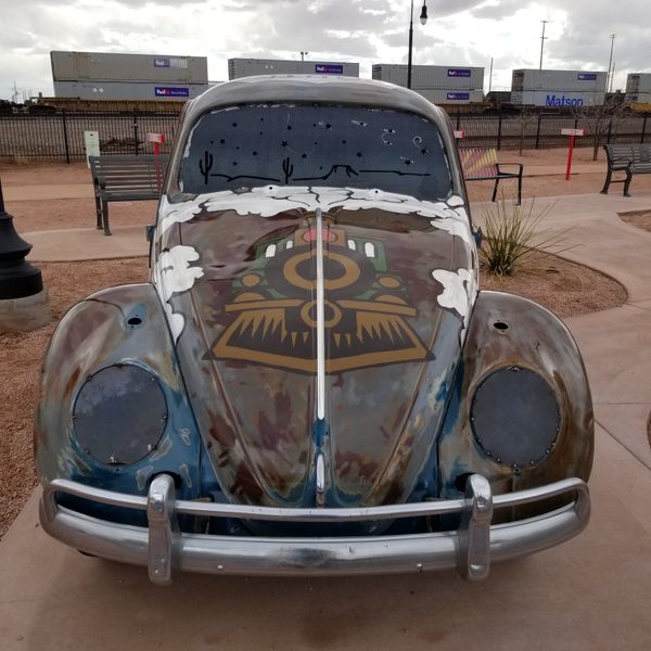 HGTV Art Cars – Winslow, Arizona - Atlas Obscura
