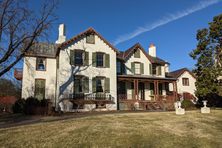 Front view of Lincoln’s Cottage.