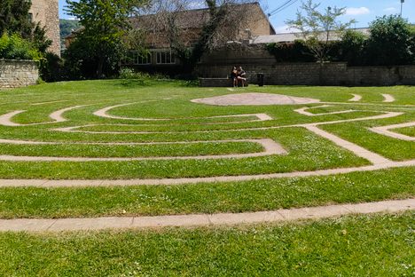 Beazer Garden Maze